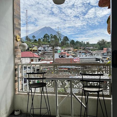 Java Hostel Tumpak Sewu Sidomukti ภายนอก รูปภาพ